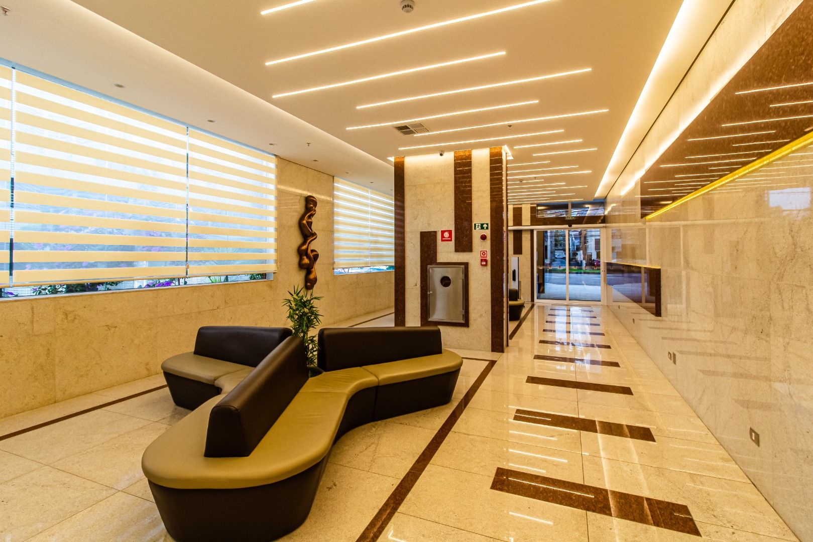 Avenue Unique 04.jpg